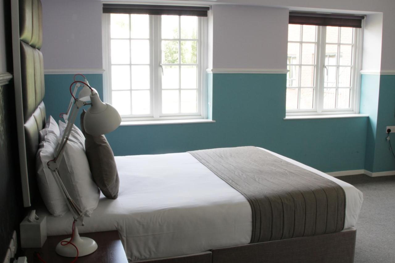 Needham House Hotel Hitchin Esterno foto