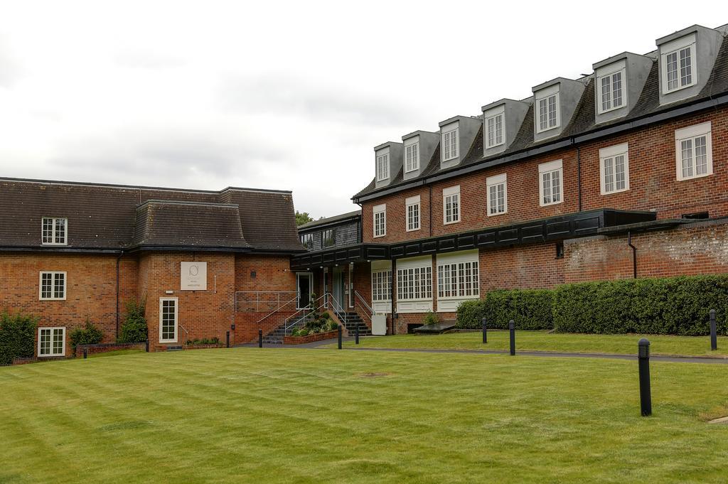 Needham House Hotel Hitchin Esterno foto