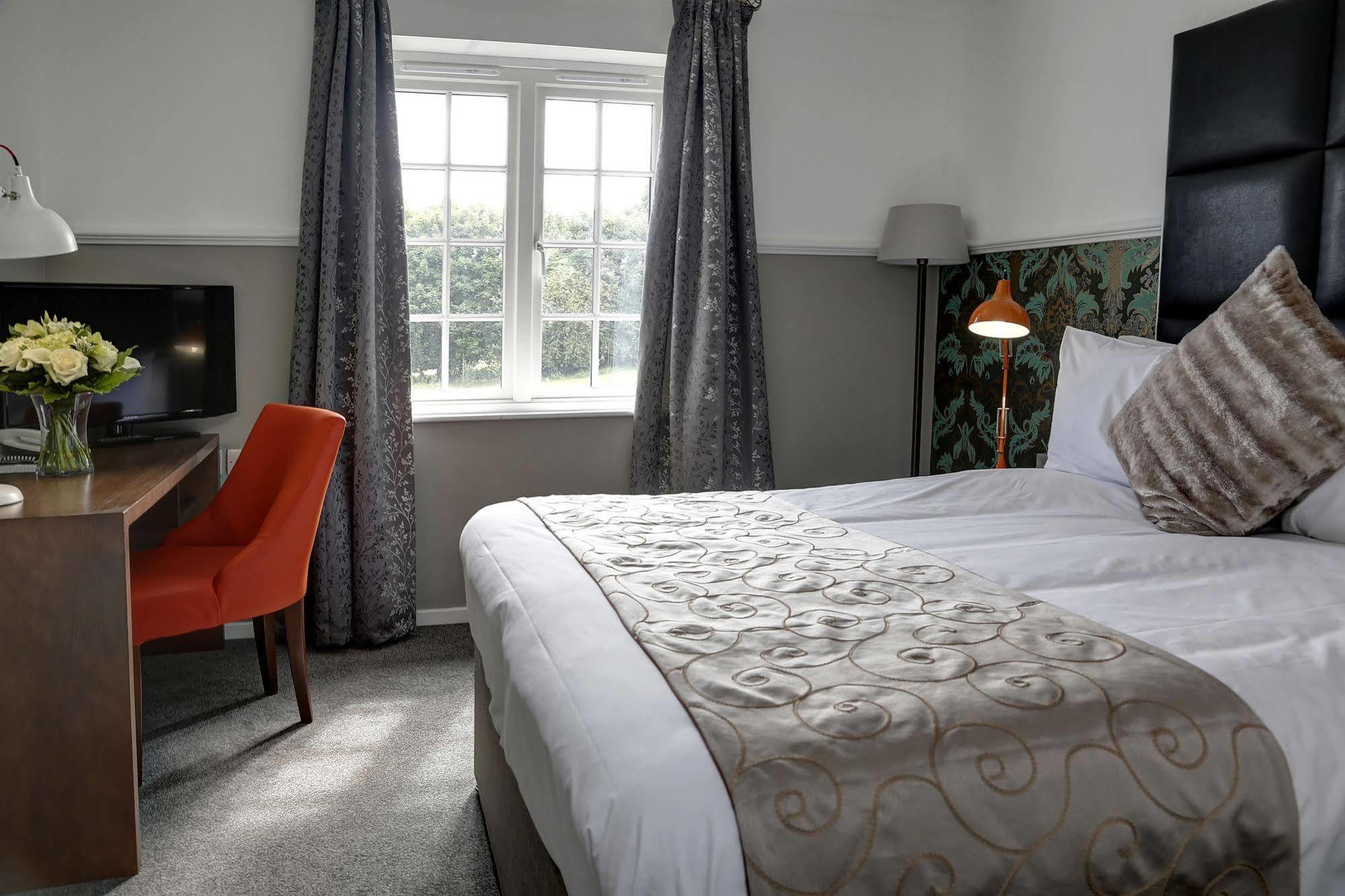 Needham House Hotel Hitchin Esterno foto